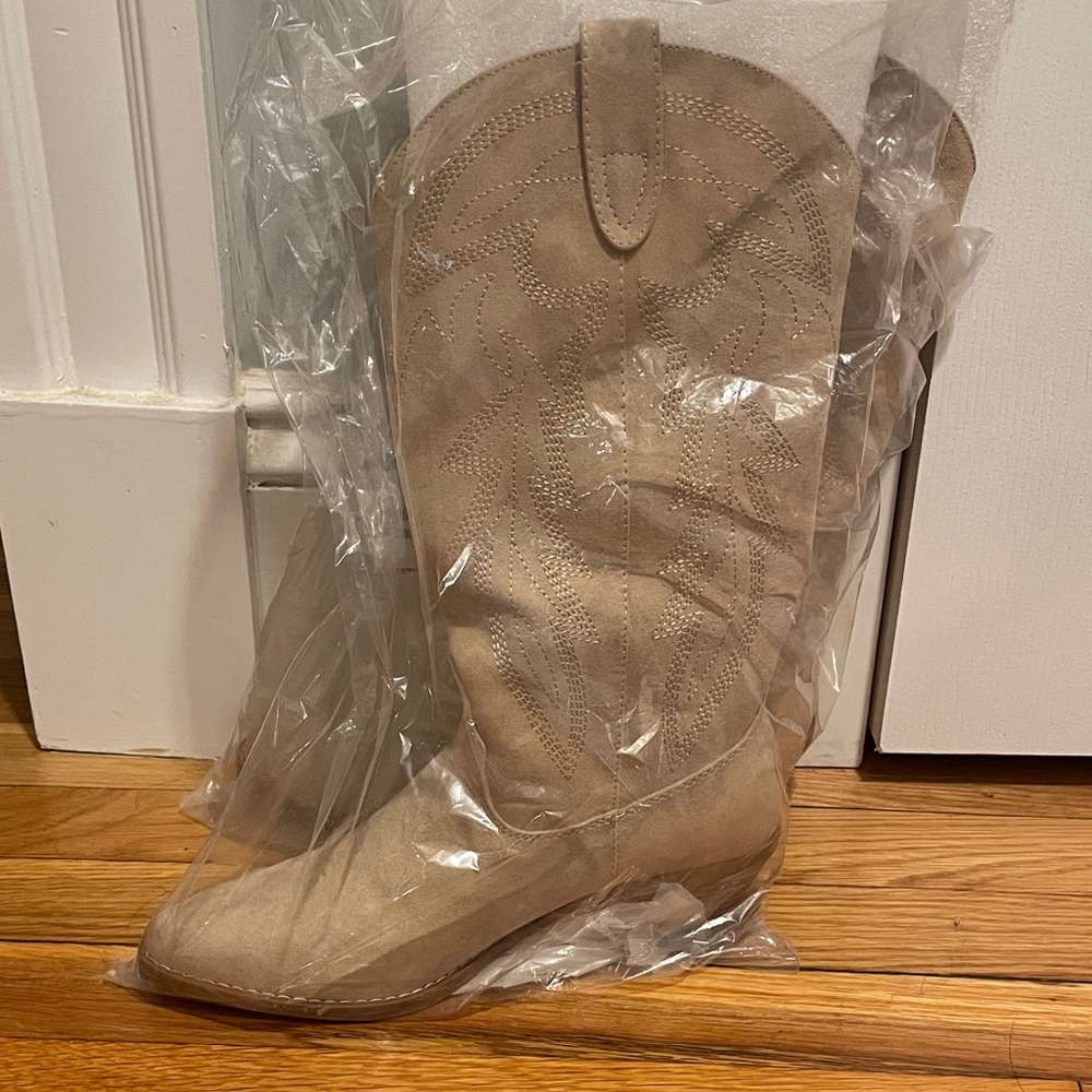 Madden Girl Tan Western Women's Boots